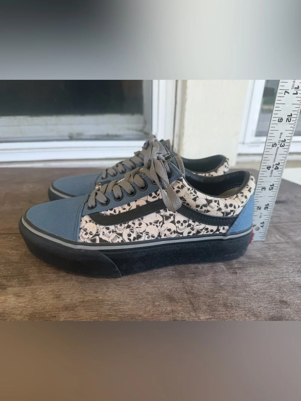 Vans Old Skool LowTop Platform Skull Print Sneakers Women Sz 8 Men 6.5 HIS QUEEN